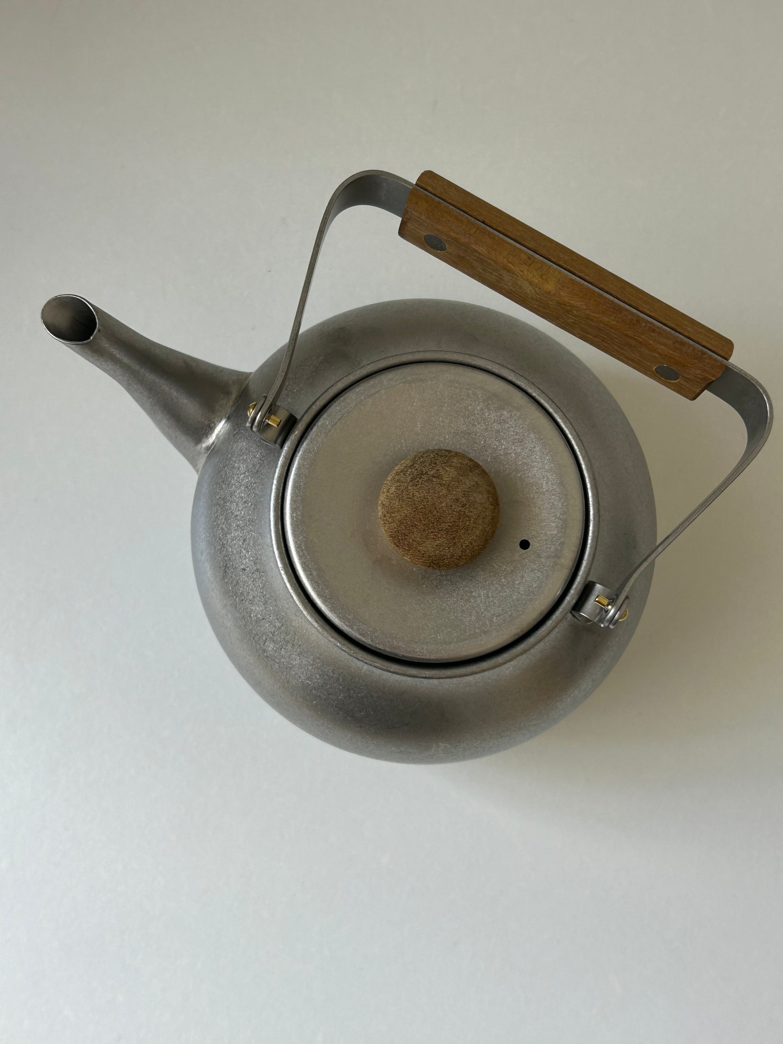 Zarame Wooden handle Teapot (700ml) - Large