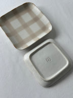 Honoka Checkerd Plate - Latte Brown