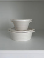Flat White Lidded Pot