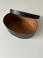 Shaker Black Oval Box