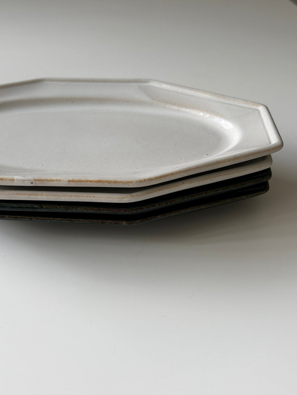 Traiteur Dinner Plates - 2 Colours